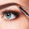 Hướng dẫn cho một đôi lông mày hoàn hảo từ 5 chuyên gia makeup hàng đầu