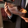 Cách chọn màu giày phù hợp với suit nam