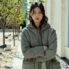 Áo phao hình quả trám được Jung Ho Yeon và Bella Harid lăng xê mùa thu đông