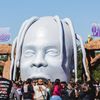 Travis Scott, Drake, Live Nation và Apple Music đối mặt với đơn kiện 750 triệu USD liên quan tới “bi kịch” Astroworld