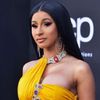 Cardi B làm nên lịch sử với tư cách là nữ rapper đầu tiên sở hữu đa chứng nhận kim cương