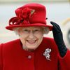 Nữ hoàng Elizabeth II và 5 nguyên tắc bất biến về thời trang