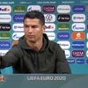 Cú gạt tay của Ronaldo khiến Coca-Cola “bốc hơi” 4 tỷ USD