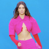 Kendall Jenner và Bella Hadid tái xuất trong show Jacquemus