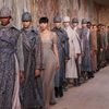 Dior Couture Thu Đông 2021: Tôn vinh tính chân thực của thời trang