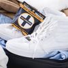 Làm sạch sneaker tức thì với mút gôm SneakERASERS