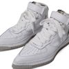 Giày Nike mũi nhọn gây tranh cãi vì thiết kế “quái dị”
