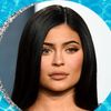 Kylie Jenner mở rộng kinh doanh sang lĩnh vực đồ bơi