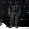 Bên cạnh album mới, Kanye West ra mắt các sản phẩm Merch cùng Balenciaga