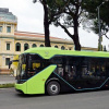 Xe buýt điện VinBus xuất hiện trên đường phố Sài Gòn
