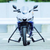 Ra mắt xe máy điện Yamaha tự lái, tự cân bằng