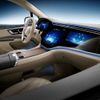 Mercedes-Benz hé lộ những hình ảnh đầu tiên về nội thất SUV EQS 2023