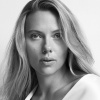 Scarlett Johansson ra mắt thương hiệu dưỡng da tối giản