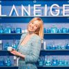 Sydney Sweeney hợp tác cùng Laneige để quảng bá dòng sản phẩm “Water Bank” nổi tiếng