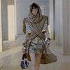 Louis Vuitton - Cruise 2023: Vũ trụ hợp nhất