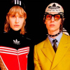 Gucci và adidas ra một bộ sưu tập ready-to-wear đầy năng động