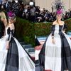 Sarah Jessica Parker tại thảm đỏ Met Gala diện đúng dresscode chuẩn Mỹ
