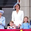 Công nương xứ Cambridge – Kate Middleton yêu kiều tại Đại lễ Bạch Kim