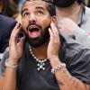 Drake phá kỷ lục của The Beatles trong lịch sử Billboard Hot 100