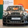 MINI Cooper S3 cửa Resolute Edition ra mắt khách hàng Việt
