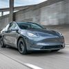 "Kẻ mạnh" Tesla - chưa bao giờ là hết thời!