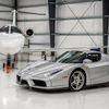 Ferrari đấu giá phiên bản mẫu xe Ferrari Enzo 2003