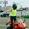 Biết gì về luật lái xe mô tô phân khối lớn từ clip của Ngọc Trinh?