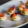 Khám phá cách chế biến những chiếc bánh canapes