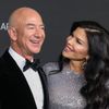 Tỷ phú Jeff Bezos và bạn gái lâu năm Lauren Sanchez chuẩn bị cưới