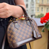 Những điều bạn cần biết trước khi đầu tư vào Louis Vuitton xa xỉ