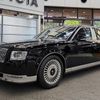 Ngắm vẻ đẹp 'cổ kính' của Toyota Century 2024