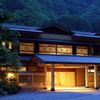 Nghỉ đêm ở khách sạn cổ nhất thế giới Nishiyama Onsen Keiunkan
