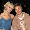 Romeo Beckham và bạn gái khoe phong cách ở London Fashion Week
