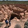 Hang động Koonalda hơn 20.000 năm tuổi ở Australia bị phá hoại