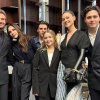 Nhà Becks ở Paris Fashion Week sải bước trên phố như catwalk
