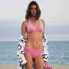 Người mẫu Vivienne Rohner trong chiến dịch BST CHANEL COCO BEACH 2023