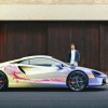 Hợp tác độc quyền giữa McLaren và nghệ sĩ Cevin Parker