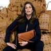 MCM: CHIẾN DỊCH “HERITAGE” THU-ĐÔNG 2023 VỚI SỰ THAM GIA CỦA SIÊU MẪU HUYỀN THOẠI CINDY CRAWFORD