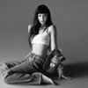 9 cách diện đồ denim cuốn hút như cô nàng Jennie Kim
