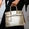 "Mổ xẻ" những chiếc túi Hermès Birkin tiền tỷ