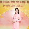 Hoa hậu Hoàng Thanh Nga chăm chỉ hoạt động thiện nguyện cuối năm