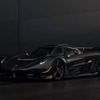 Koenigsegg Jesko độc nhất thế giới với thân xe bằng sợi carbon và mạ vàng 24k