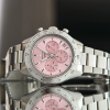 Cùng đồng hồ Zenith Chronomaster Sport Pink hành động chống ung thư vú
