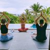 Tập yoga cùng huấn luyện viên riêng tại Mövenpick Resort Cam Ranh