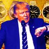 Donald Trump bán đồng hồ vàng 100.000 USD