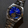 Cận cảnh đồng hồ Vacheron Constantin Overseas Tourbillon 6000V Thép không gỉ