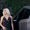 Xe Tesla thành 'phụ kiện' xa xỉ của Kim Kardashian, G-Dragon