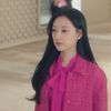 Đẳng cấp đồ hàng hiệu của 'CEO tài phiệt' Kim Ji Won
