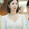 2 nữ phụ mặc đẹp không kém Kim Ji Won trong phim "Queen of Tears"