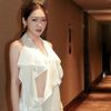 Mới đầu hè, hội chị em đã 'thiêu đốt' mọi ánh nhìn bằng trang phục cut out